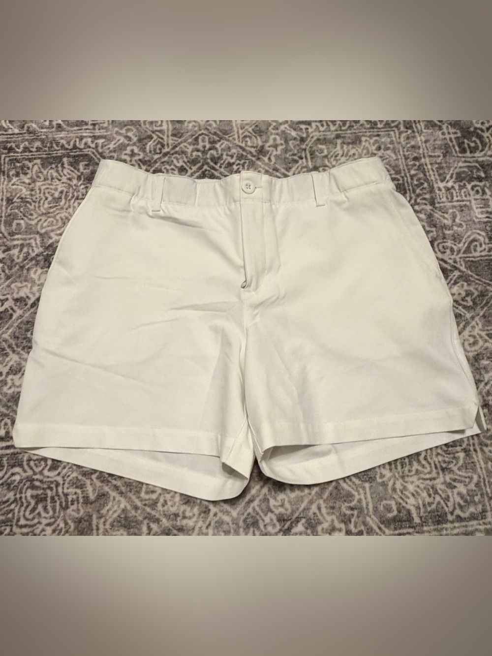 Under Armour White Women's Flat Front Shorts